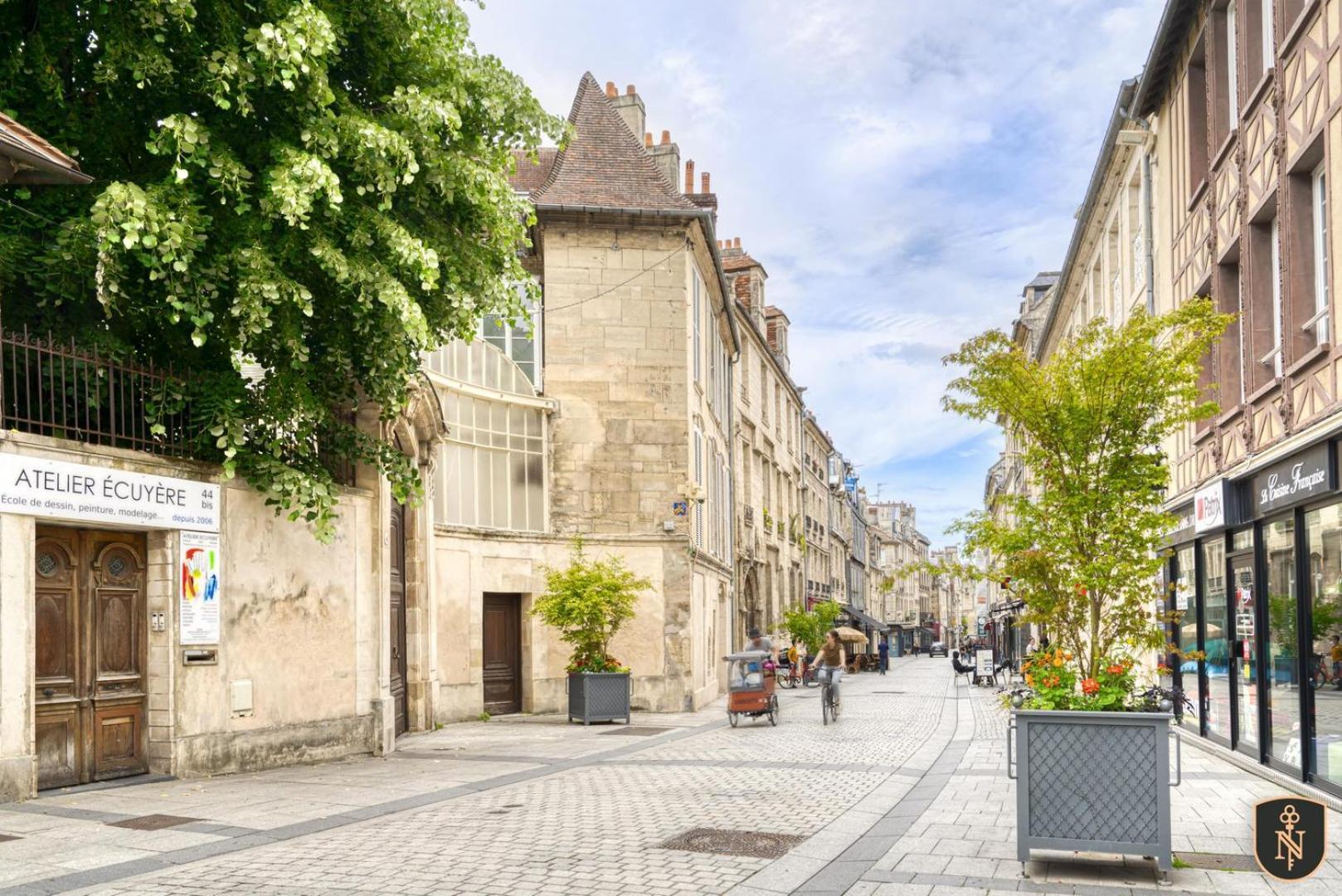 La Casa Villa - Charme & Parking En Centre Ville Caen Bagian luar foto